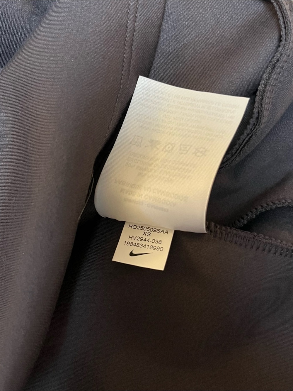 Nike Grey Therma-Fit ADV Women's Long-Sleeve Half-Zip Performance Top - Picture 10 of 12